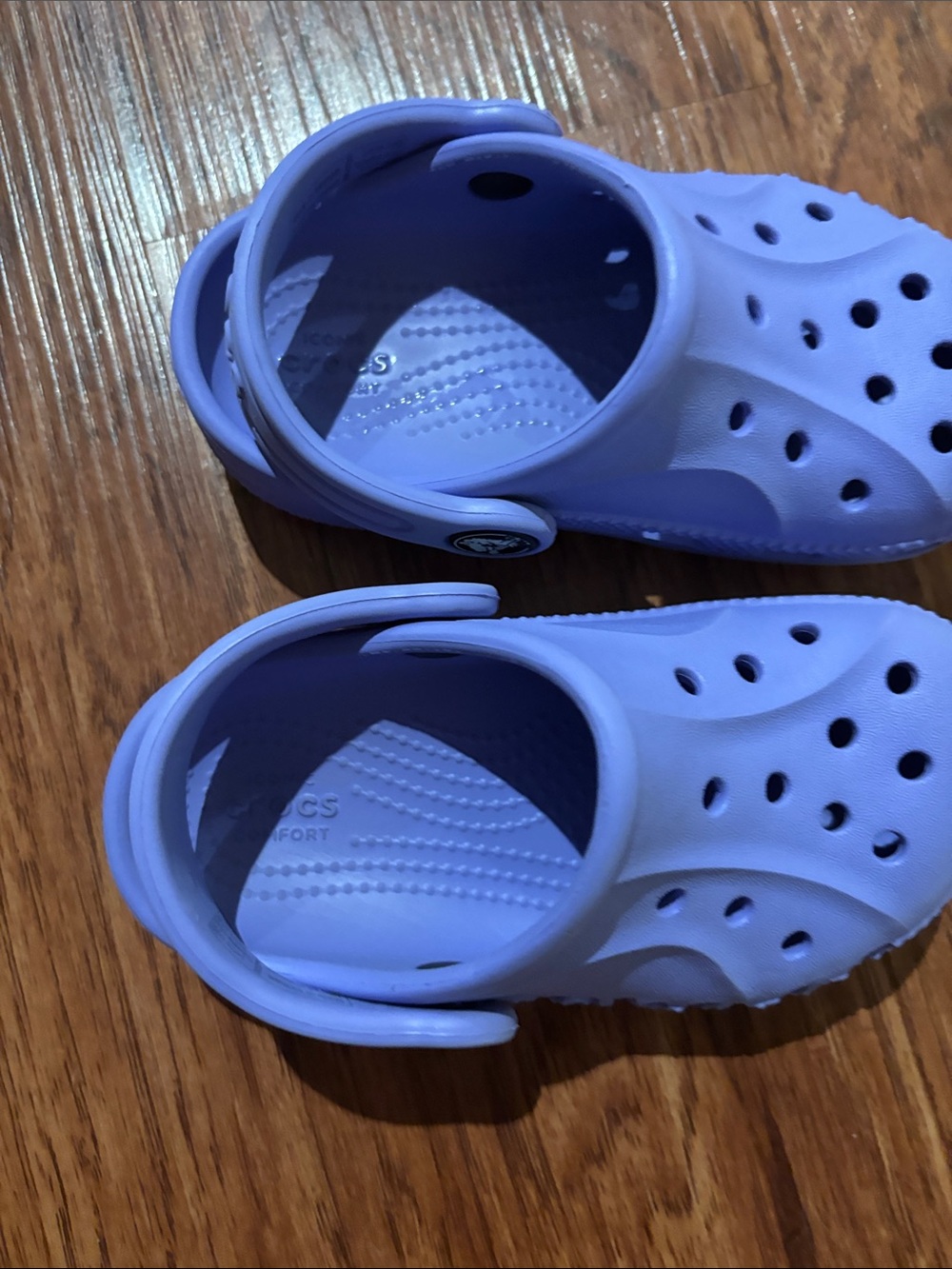 CROCS Kids Lavender Slip-On Clogs with Heel Strap - Picture 4 of 6